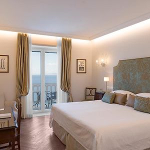 Camera deluxe con letto king size